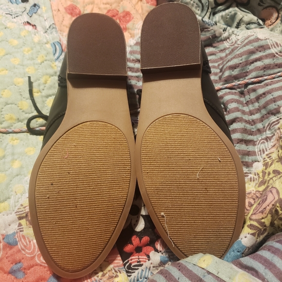 Black Women's Business Shoes - Picture 4 of 4